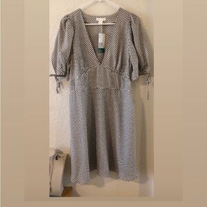 H&M Black and White A-line Midi Dress with Puff Sleeves